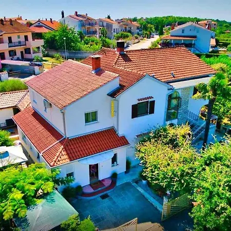 Apartment In Varvari - Istrien 49826