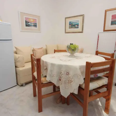 Apartment In Varvari - Istrien 49826